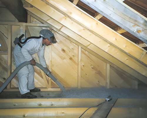 suelo-desvan-celulosa-proyectada-aislamiento_1553239849 (1)